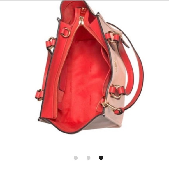 Coach mini Crosby carryall two-tone colorblock in Light gold/Apricot/Coral - Picture 8 of 8